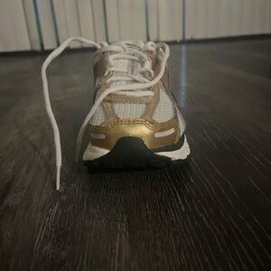 Nike  zoom vomero 5 GLD